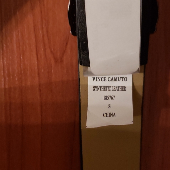 Vince Camuto Vegan Leather Belt - Picture 6 of 7